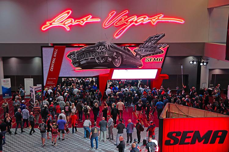 We want to tell you about the immersive experience of SEMA SHOW 2023, the largest event concerning the Northern America automotive’s world. 