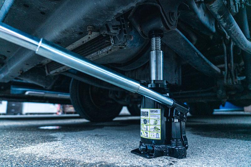 Bottle jacks: how they work and why choose them 